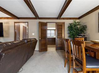 6170 E 129th St, Grandview, MO 64030