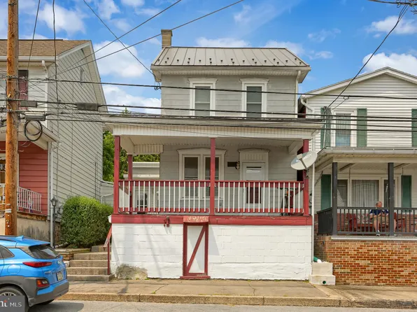 229 E Broad St, Williamstown, PA 17098