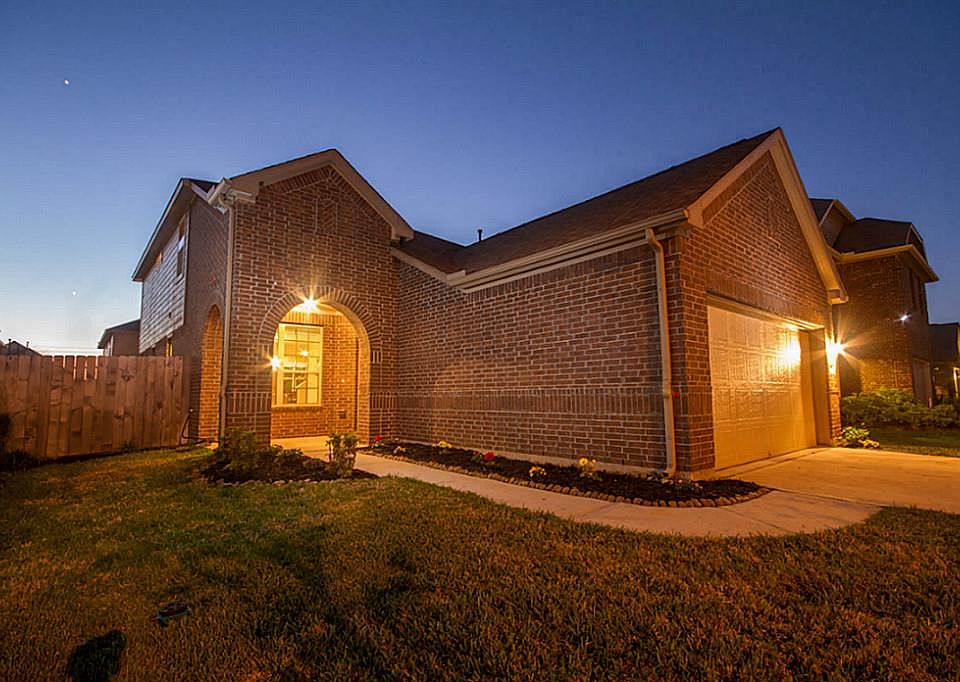 1st image of 8307 Lemongrass Ave