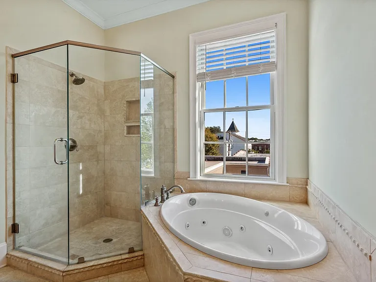 311 W Taylor St #A — Photo 12