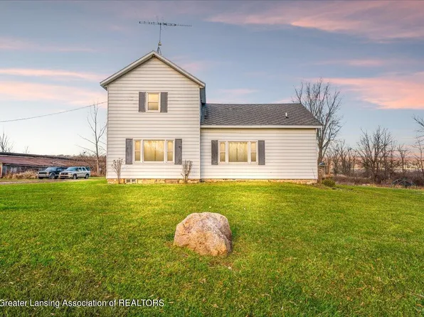 7035 Allegan Rd, Vermontville, MI 49096