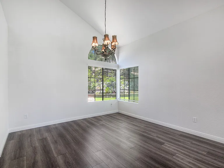 12993 Brome Way — Photo 6