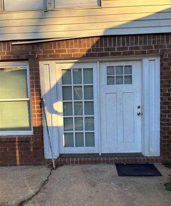 2nd image of 3163 Citrus Ct