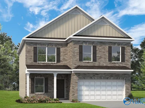 13711 Hill Place Ln, Athens, AL 35611