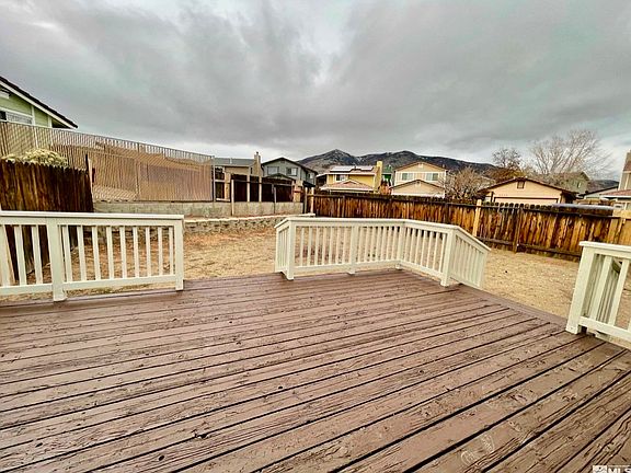 3rd image of 6780 Lotus St