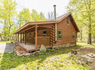 7 Banjo Ln, Oswego, NY 13126