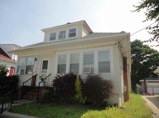 21 Netherlands Ave, Cranston, RI 02905