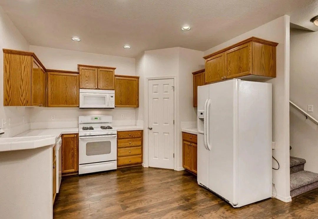 2 bed, 1498 sqft, $2,200 — Photo 3