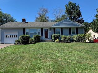 52 Edward Pl, Stamford, CT 06905