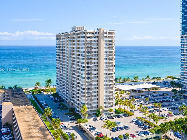 1950 S Ocean Dr #5Q — Photo 39