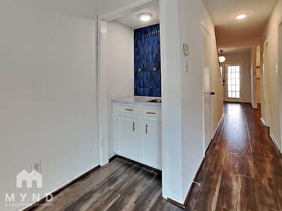 5th image of 5810 Langfield Rd