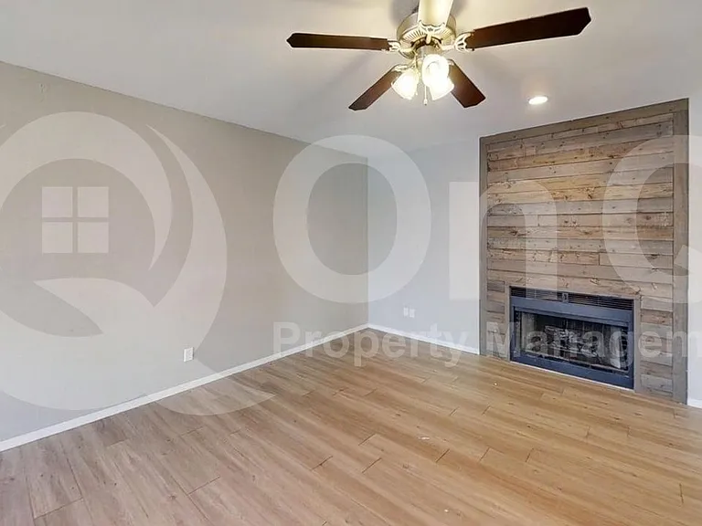 850 S River Dr #2085 — Photo 6