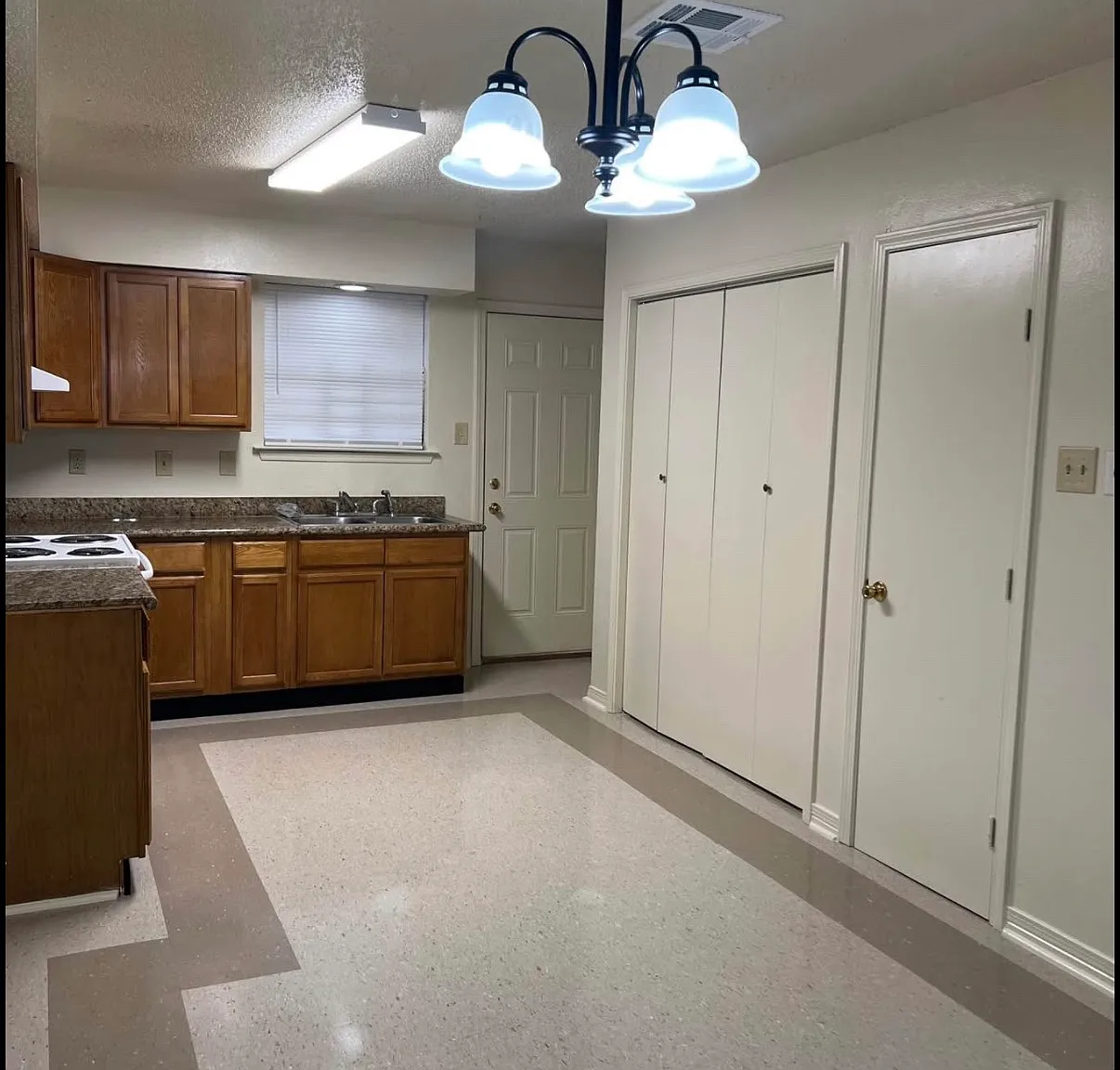 4124 Lac Couture Dr — Photo 4