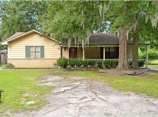 18 Clearwater Dr, Goose Creek, SC 29445