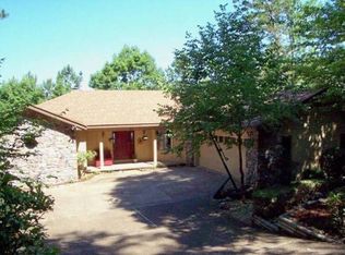 41 Costa Del Lago Ln, Hot Springs, AR 71909