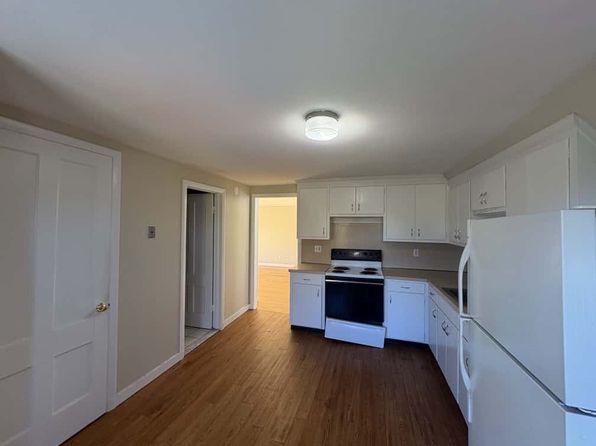 59 Montowese St FLOOR 3