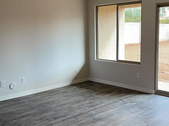 2nd image of 825 N Country Village Ln