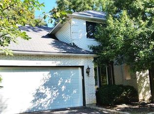 5134 Cypress Ct, Lisle, IL