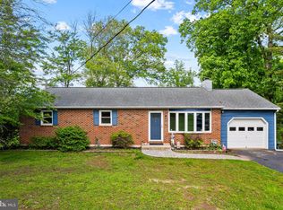 22 Schoolhouse Rd, Collegeville, PA 19426