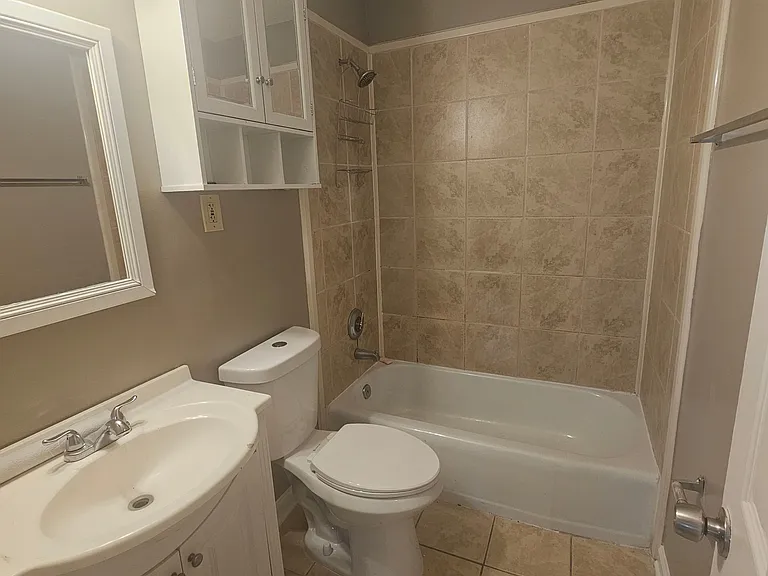 2313 Ashland Dr — Photo 6