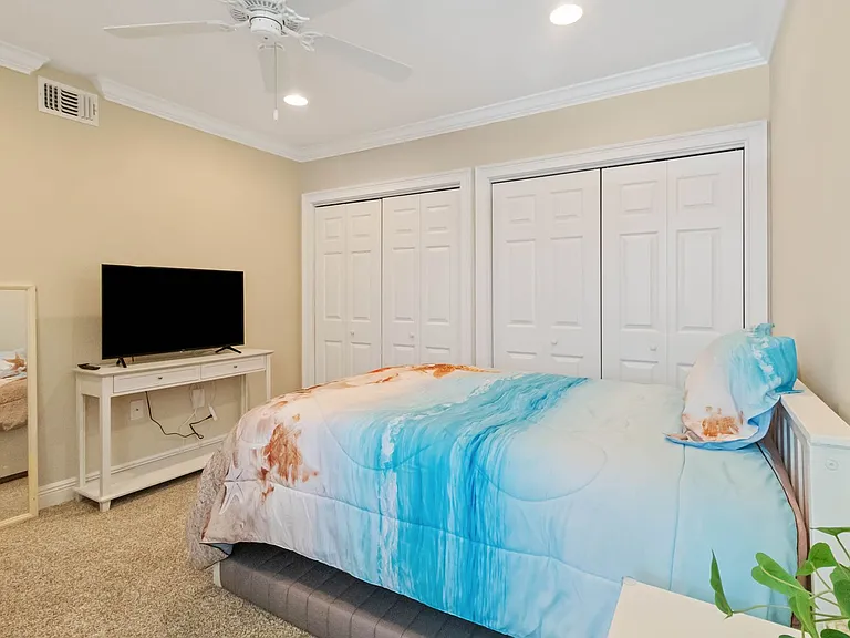 1030 Villagio Cir #207 — Photo 26