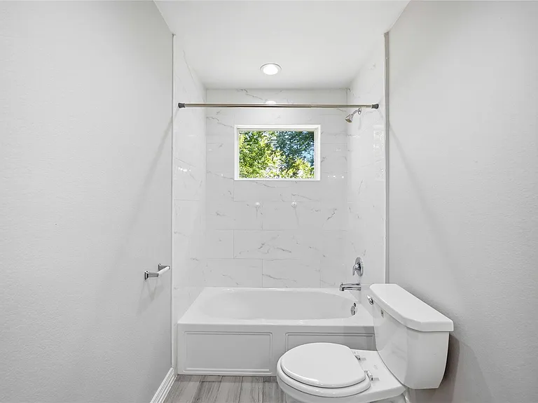 3425 Mount Pleasant St #B — Photo 22