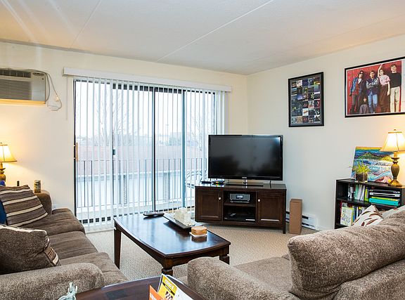 2nd image of 7325 Tiffany Dr #G4