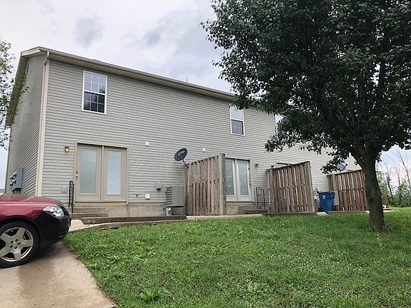 3rd image of 118 Arrowhead Dr