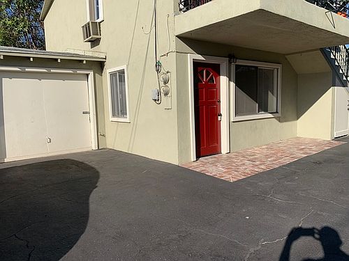 2nd image of 263 S Cypress St APT B
