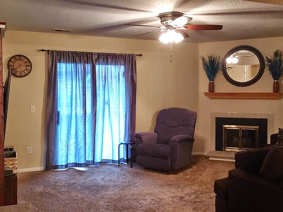 3rd image of 5713 Tibaron Ln APT 202