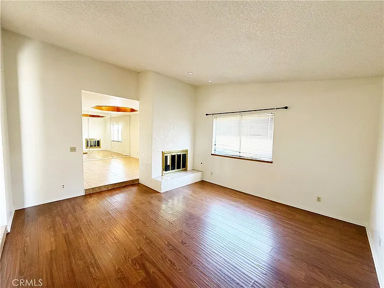 4564 Rudisill St — Photo 3