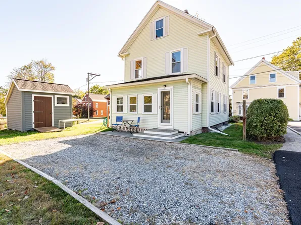 30 South Street, Rollinsford, NH 03869