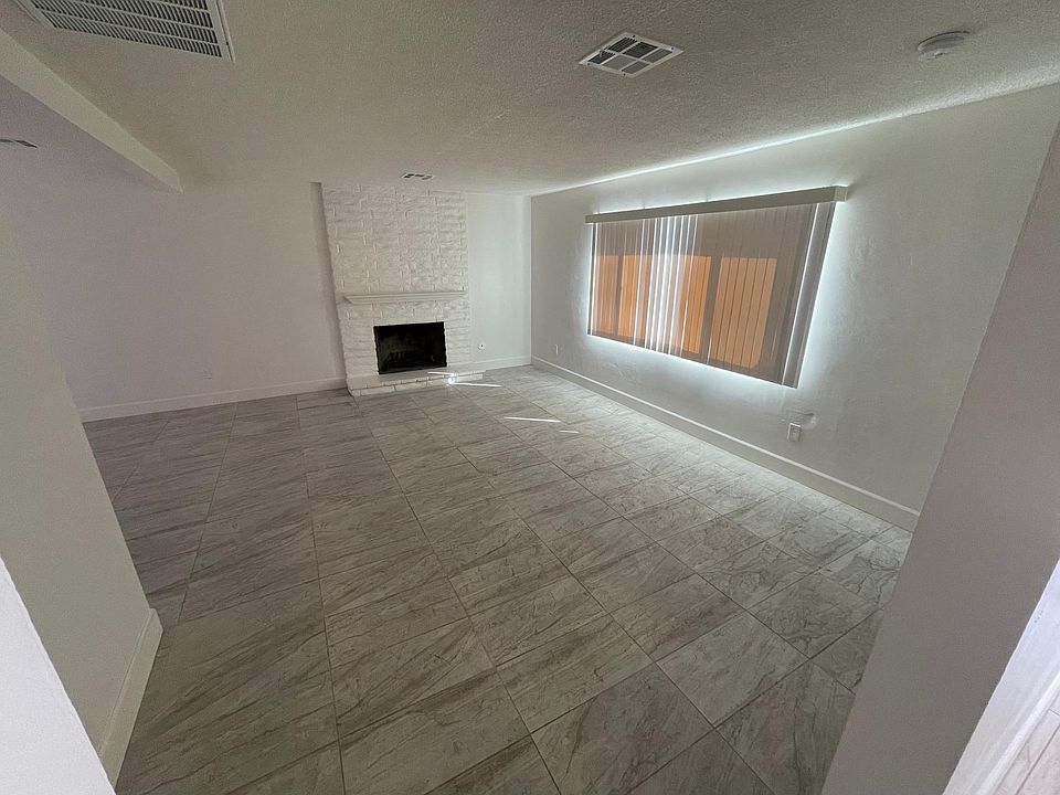 1st image of 4505 Santa Cruz St