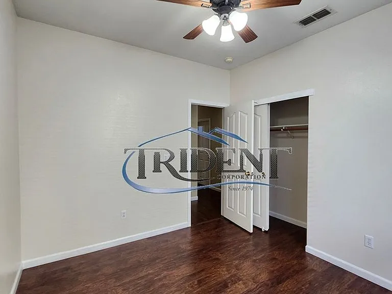 1715 Shoreline Dr — Photo 15