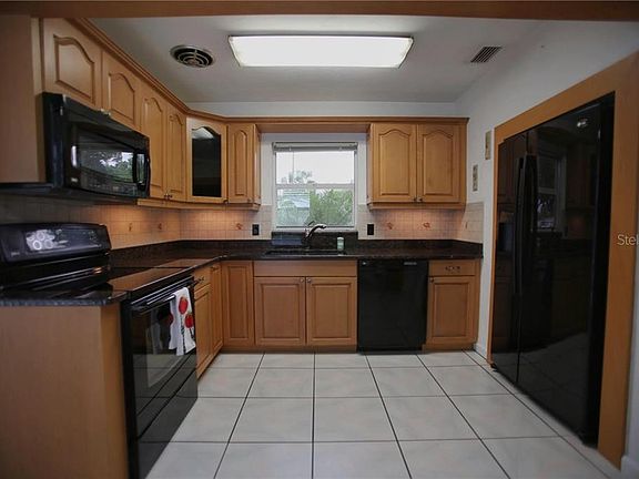 5th image of 7051 17th Ln N