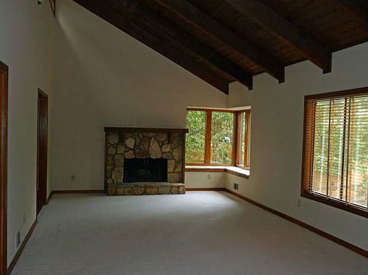 3rd image of 3339 Emory Dr