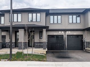 166 Mount Albion Rd #3, Hamilton, ON L8K 5S8