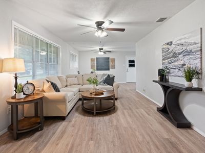 1010 Davis St, Cleburne, TX, 76033