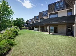 380 Pemberton Ter #860460, Kamloops, BC V2C1T4