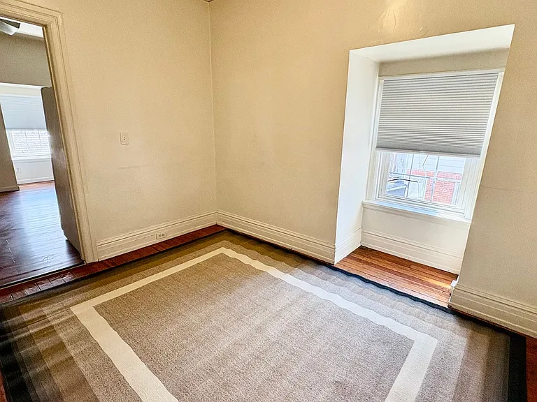 702 W King St-LDP — Photo 17