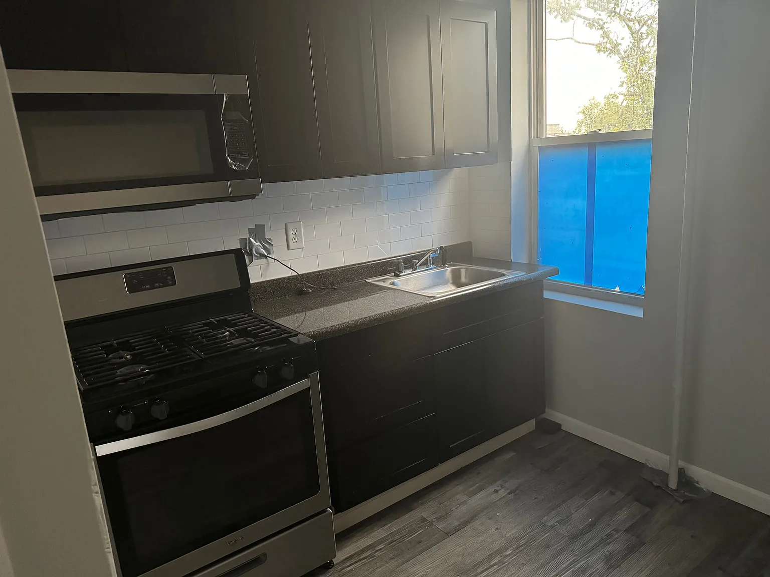 1 bed, 500 sqft, $1,850 — Photo 3