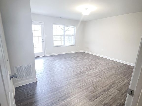 Large First Floor Office or Bedroom