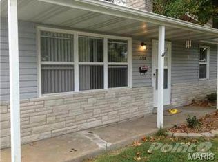 3138 Ashby Rd, Saint Ann, MO 63074