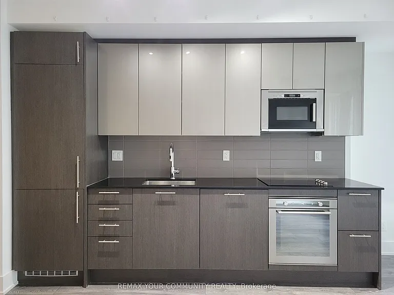 403 Church St #517 — Photo 13
