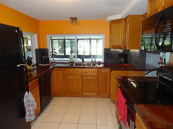 4th image of 12606 Castleberry Ct
