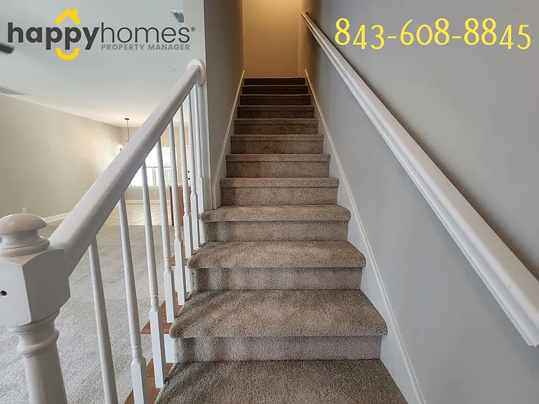 111 Walden Ridge Way — Photo 4
