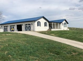 5774 Roberts Ridge Rd, Moundsville, WV 26041