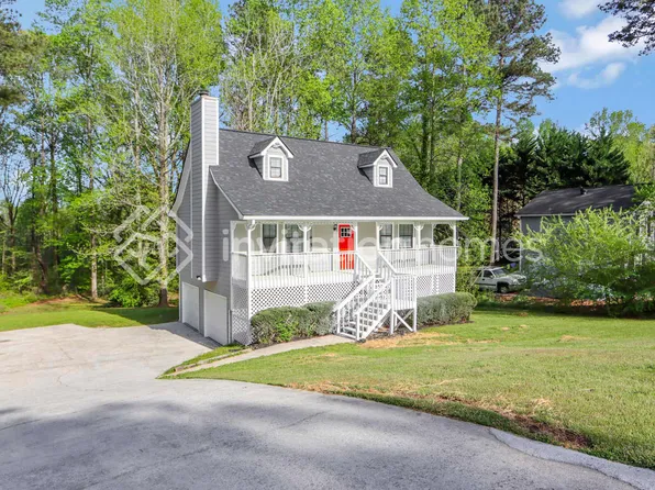 155 Russell Dr, Hiram, GA 30141