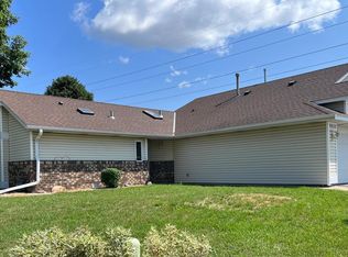 9252 Windsor Ter N, Brooklyn Park, MN 55443