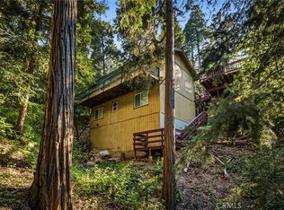 24082 Altdorf Dr, Crestline, CA 92325